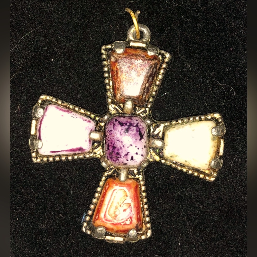 Multi color stones Pendant